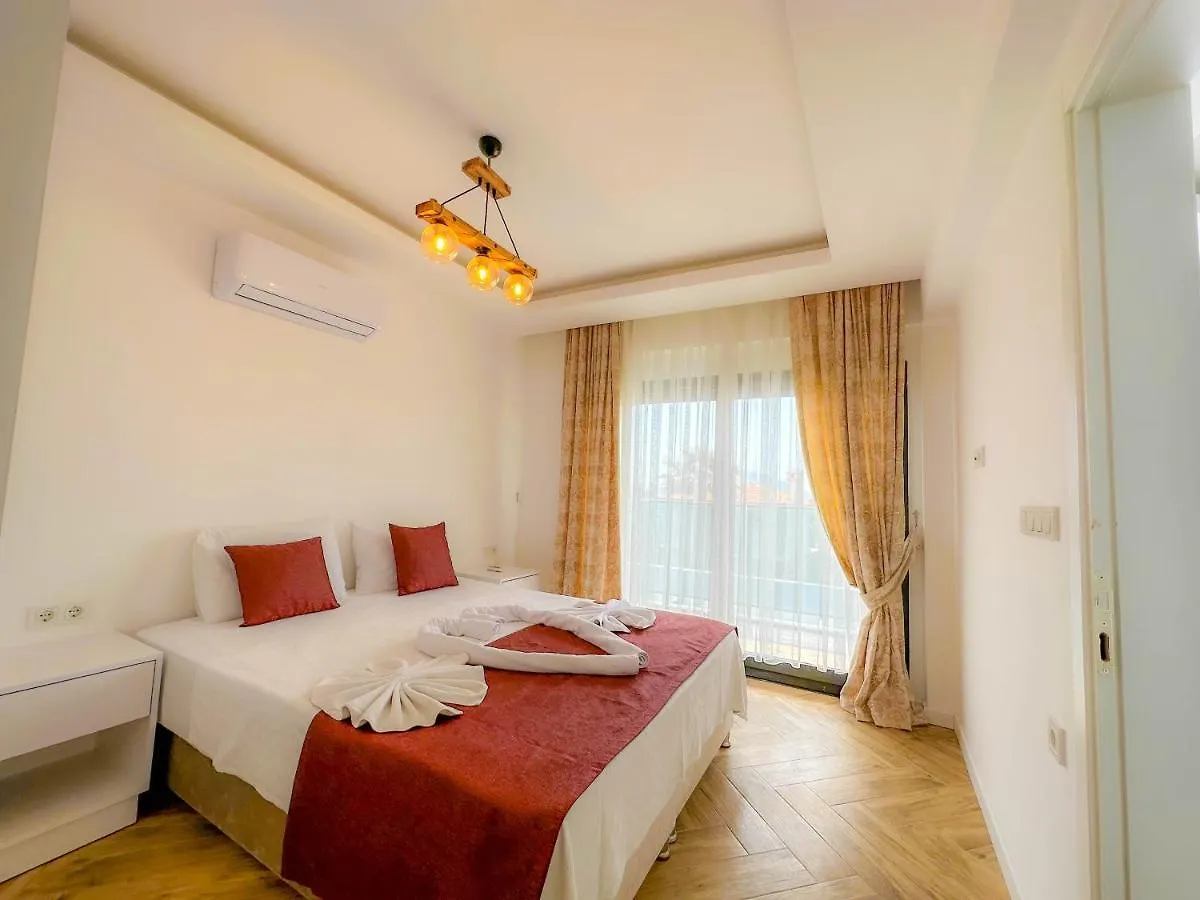 Nokta Park K 4+1 Villa, Oezel Havuzlu フェティエ トルコ